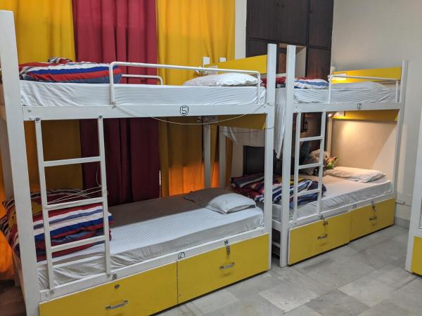 The Desire Hostel : photo 1 de la chambre lit superposé dans dortoir pour femmes 