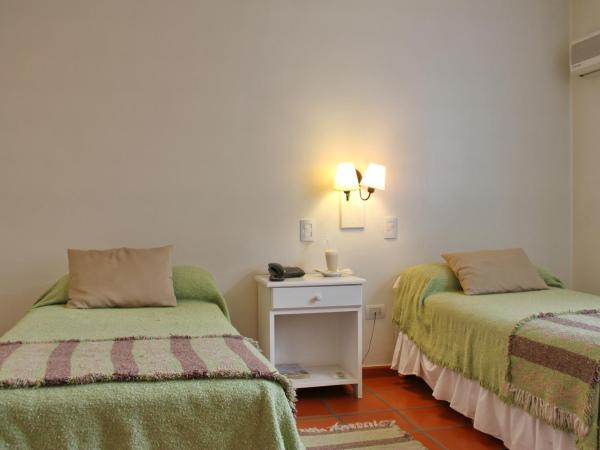 Altos De Balcarce Hotel : photo 1 de la chambre chambre lits jumeaux standard