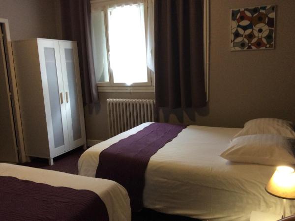 Hotel Berthelot : photo 6 de la chambre chambre quadruple