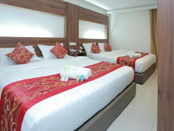 Bitz Bintang Hotel : photo 4 de la chambre chambre quadruple deluxe