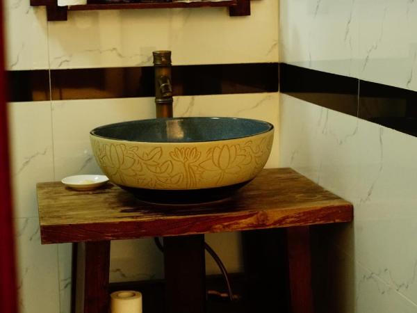 Beijing Yue Bin Ge Courtyard Hotel : photo 6 de la chambre chambre standard lit queen-size