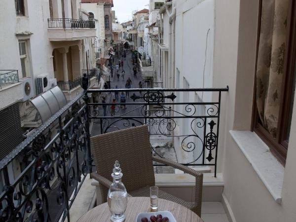 Antica Dimora Suites : photo 3 de la chambre suite exécutive avec balcon