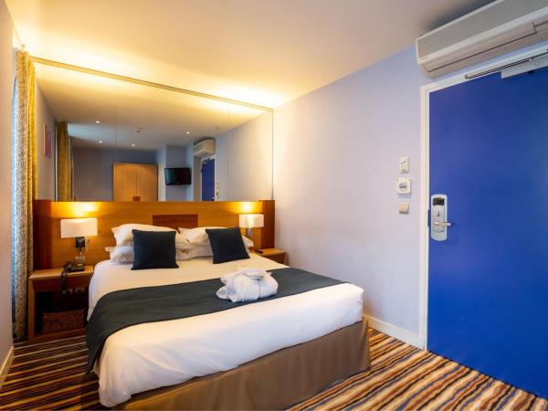 Hôtel Pavillon Bastille : photo 8 de la chambre chambre double ou lits jumeaux classique