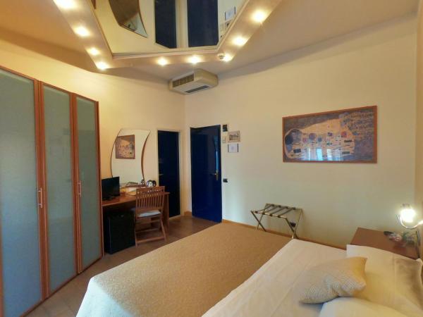 Hotel Bianca Vela : photo 1 de la chambre chambre double ou lits jumeaux deluxe supérieure