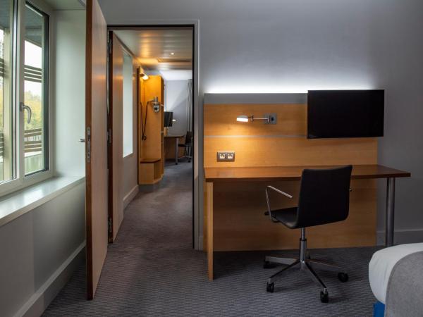 Holiday Inn Express Paris-Canal De La Villette, an IHG Hotel : photo 5 de la chambre chambre double standard - accessible aux personnes à mobilité réduite