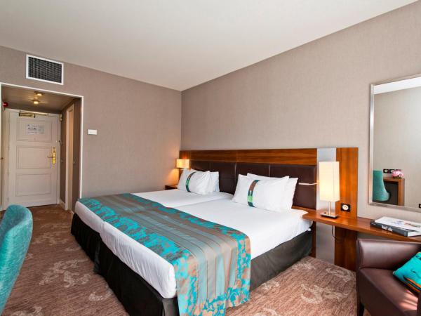 Holiday Inn Nice, an IHG Hotel : photo 4 de la chambre chambre standard avec 2 lits - non-fumeurs