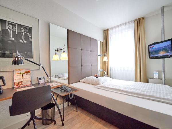 Hotel Amadeus : photo 4 de la chambre chambre simple standard