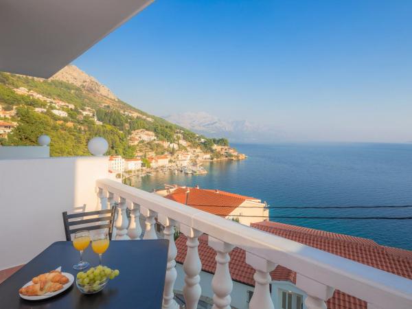 Family Beach Rooms : photo 6 de la chambre chambre triple standard - vue sur mer