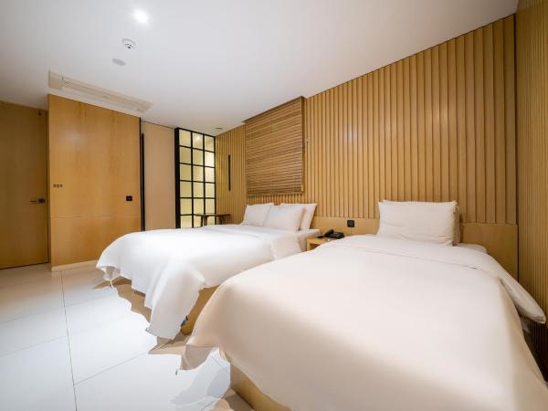 Hotel The Designers Kondae : photo 2 de la chambre chambre lits jumeaux familiale de luxe