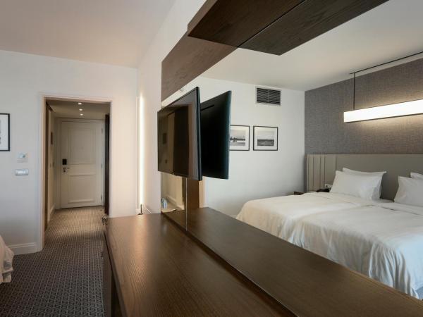 Makedonia Palace : photo 3 de la chambre chambre premium avec vue sur la ville