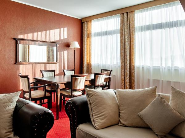 Grand Royal Hotel : photo 4 de la chambre suite présidentielle