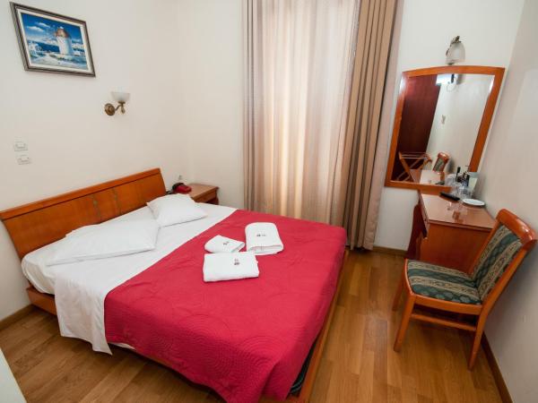 Cecil Hotel : photo 1 de la chambre chambre double