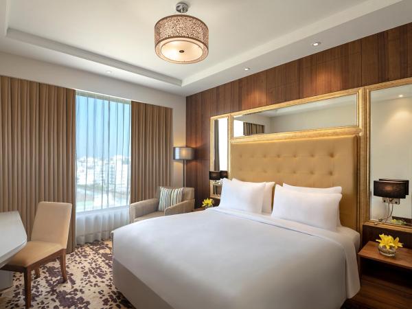 Radisson Blu Pune Hinjawadi : photo 4 de la chambre suite présidentielle