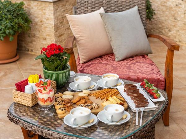 Best Point Hotel-Old City Sultanahmet : photo 5 de la chambre appartement avec terrasse et hammam privés - bâtiment a annexe (4 adultes)