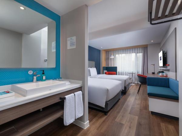 Holiday Inn Express Ningbo City Center, an IHG Hotel : photo 4 de la chambre chambre standard