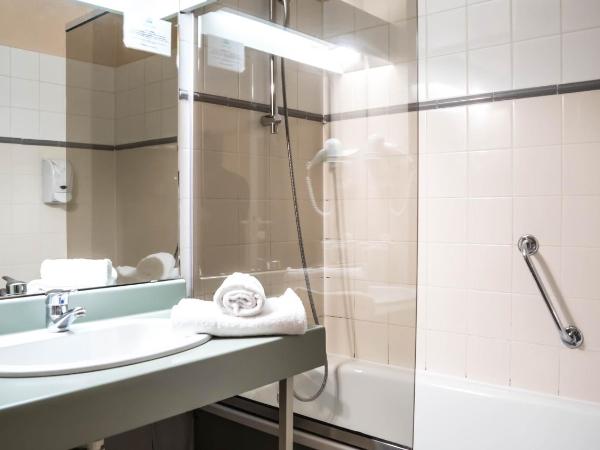 Hôtel du Canal : photo 4 de la chambre chambre lits jumeaux classique