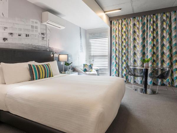 Oaks Melbourne on William Suites : photo 5 de la chambre studio avec balcon