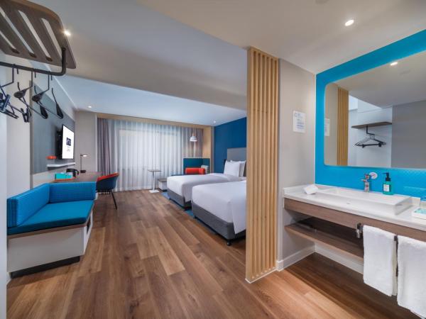 Holiday Inn Express Ningbo City Center, an IHG Hotel : photo 3 de la chambre standard twin room with extra floor space