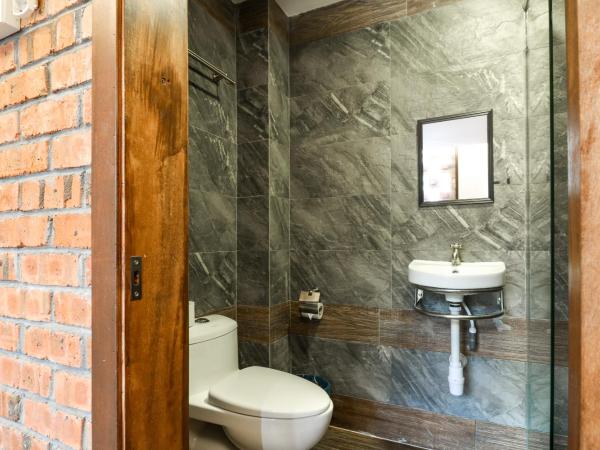 UrbanStay Industrial : photo 6 de la chambre chambre double deluxe