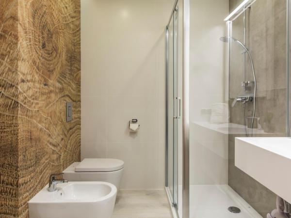 Royal Hill Residence : photo 10 de la chambre appartement deluxe avec terrasse - vue sur montagne