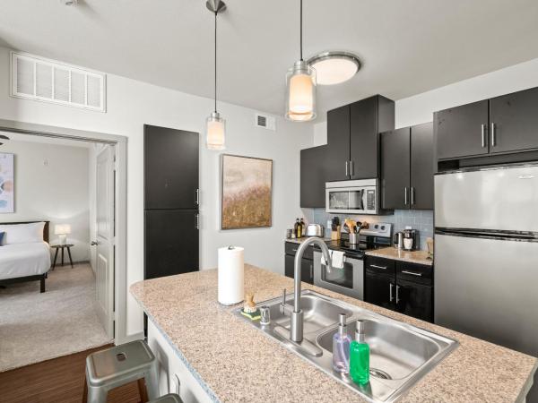 Kasa Highland Park Dallas : photo 2 de la chambre appartement 1 chambre (enregistrement autonome avec réception virtuelle)