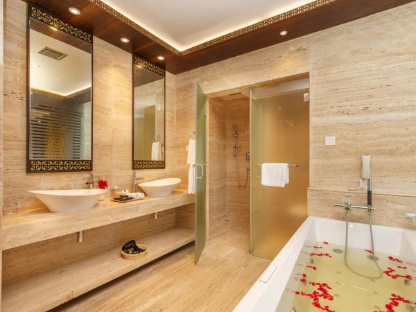 Akama Hotel Ltd : photo 6 de la chambre suite présidentielle