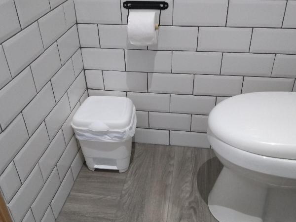 The Market Hostel : photo 6 de la chambre chambre lits jumeaux avec salle de bains privative