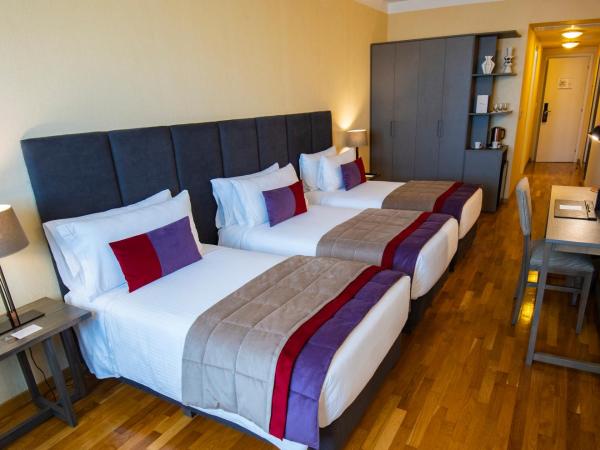 Hotel Grand Brizo Buenos Aires : photo 1 de la chambre chambre triple supérieure