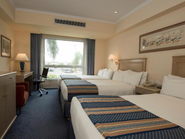 Holiday Inn Cordoba, an IHG Hotel : photo 3 de la chambre chambre lits jumeaux exécutive