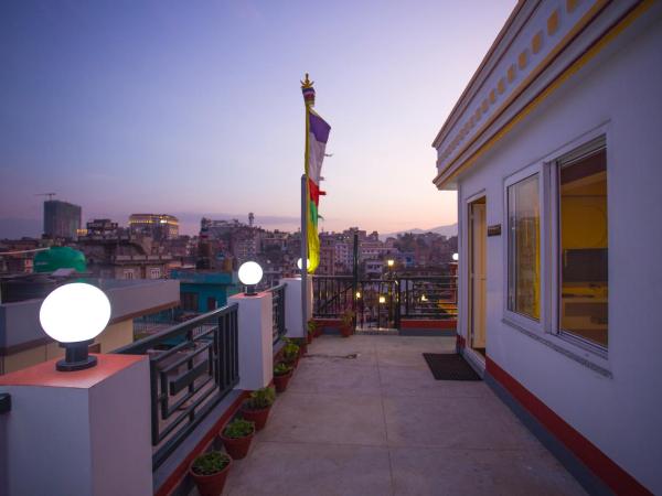 Blue Mountain Home Stay : photo 6 de la chambre chambre simple avec terrasse