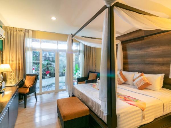 Baan PhuAnda Phuket : photo 1 de la chambre chambre double deluxe