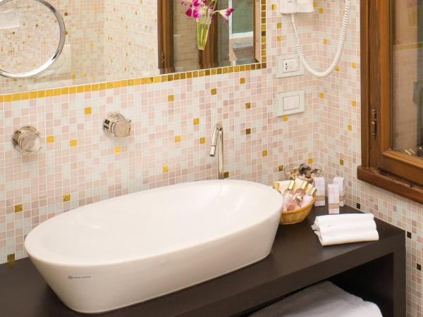 Hotel Palazzo Stern : photo 1 de la chambre chambre double supérieure