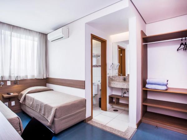 Total Hotel : photo 1 de la chambre chambre lits jumeaux