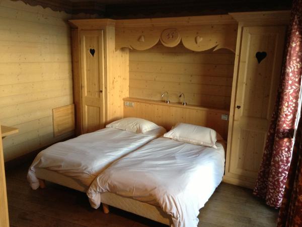 Le Paquis : photo 1 de la chambre chambre familiale