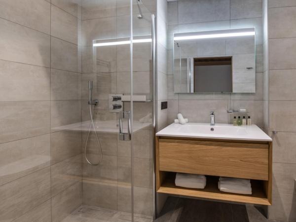 Manali Lodge by Alpine Resorts : photo 9 de la chambre appartement avec terrasse