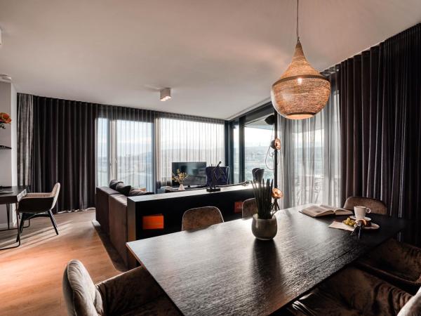 CLOUD No7 APARTMENTS : photo 8 de la chambre grande suite panoramique