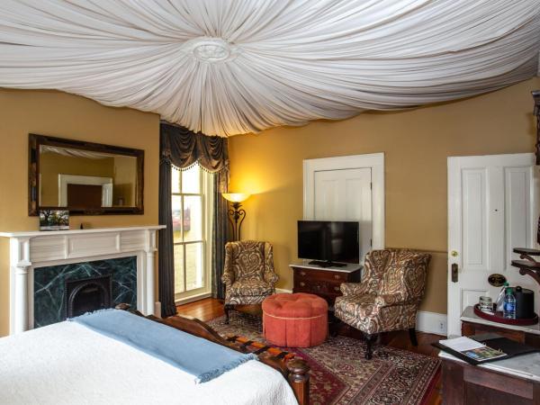Eliza Thompson House, Historic Inns of Savannah Collection : photo 3 de la chambre chambre r. bruce lit king-size de luxe - maison principale