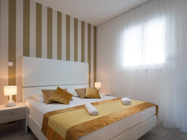Perla Resort : photo 6 de la chambre appartement 2 chambres confort avec balcon et vue sur mer
