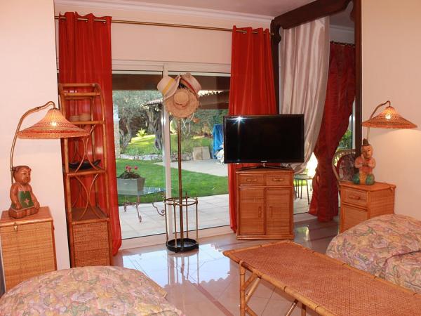 La Villa Topi : photo 2 de la chambre suite deluxe avec lit king-size