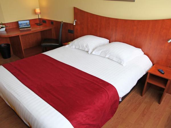Logis Hotel Center : photo 3 de la chambre chambre double confort