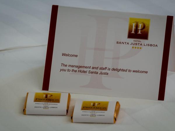 Hotel Santa Justa : photo 8 de la chambre chambre double confort - vue sur intérieur