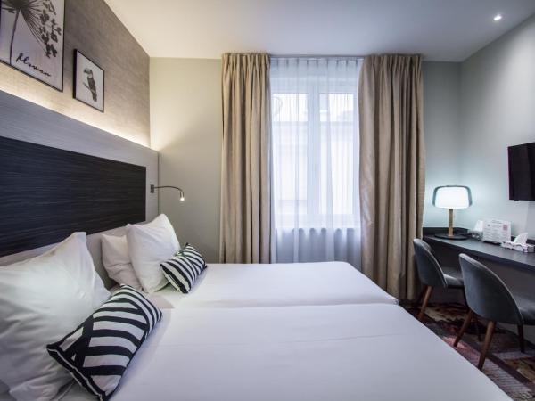 Hôtel Couvent du Franciscain Centre ville : photo 8 de la chambre chambre triple