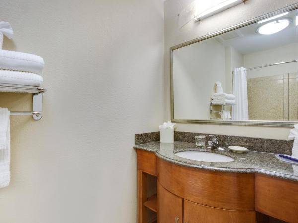 Candlewood Suites Virginia Beach Town Center, an IHG Hotel : photo 5 de la chambre studio lit queen-size - non-fumeurs