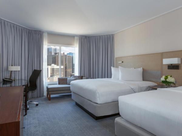 InterContinental Toronto Centre, an IHG Hotel : photo 3 de la chambre chambre 2 lits queen-size - Étage exécutif - non-fumeurs