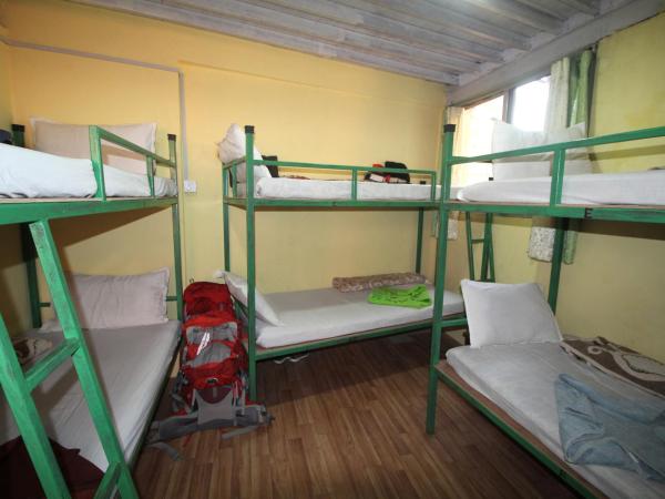 Beehive Hostel Kathmandu : photo 1 de la chambre lit dans dortoir 6 lits