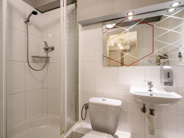 Tatamka Hostel : photo 4 de la chambre chambre quadruple Économique