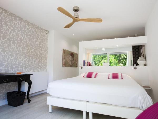 Château du Clair de Lune - Boutique Luxury Hotel : photo 1 de la chambre chambre familiale supérieure pavillon