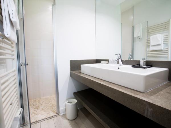 Château du Clair de Lune - Boutique Luxury Hotel : photo 4 de la chambre chambre familiale supérieure pavillon