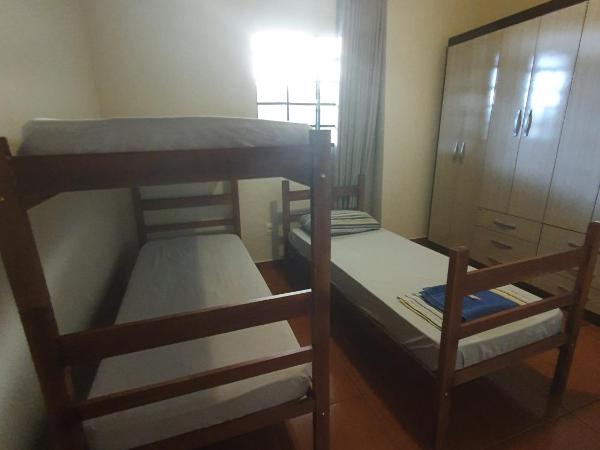 Hostel Jussa : photo 1 de la chambre chambre quadruple Économique