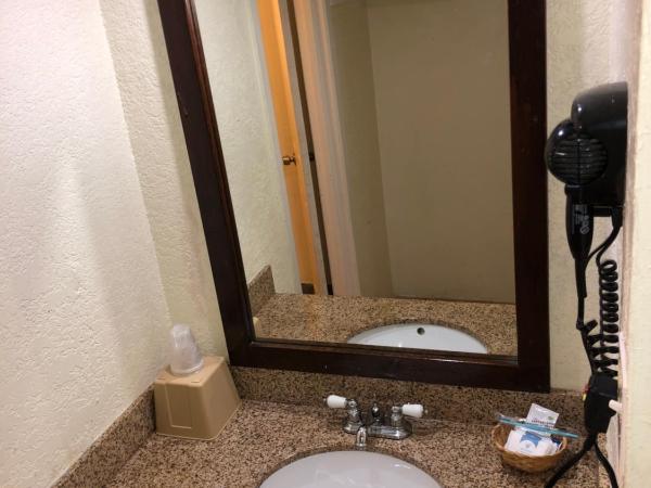 Western Inn : photo 1 de la chambre chambre lit king-size